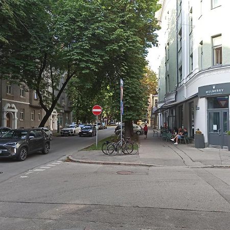 V311 Apartment Riga Bagian luar foto